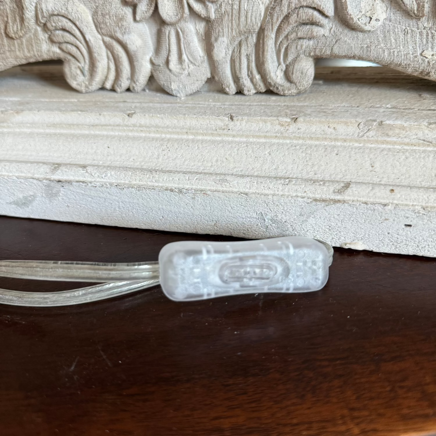 Elegant Distressed French Lamp