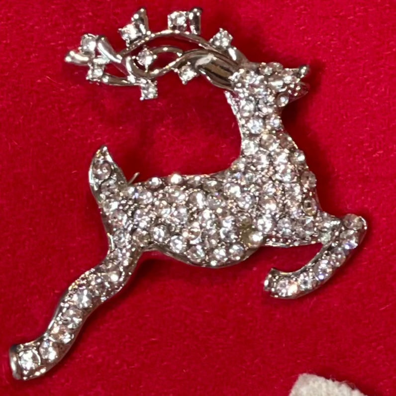 Yule Reindeer Pin